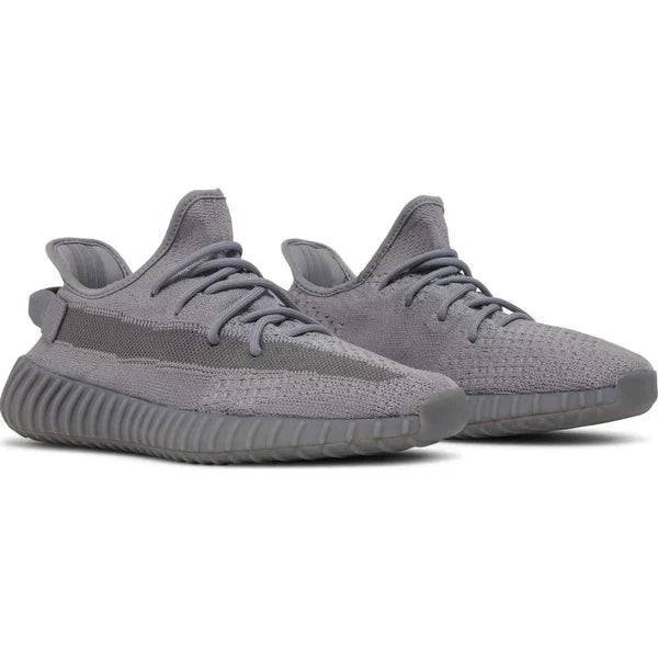 Branded Sneakers 𝓨𝓮𝓮𝔃𝔂 𝕭𝖔𝖔𝖘𝖙 𝟯.𝟱𝟬 Steel Grey