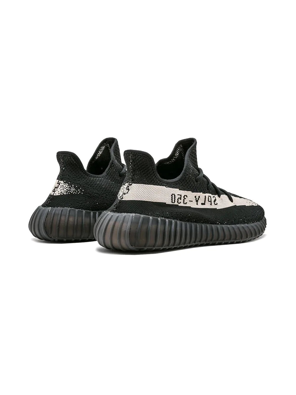 Branded Sneakers 𝓨𝓮𝓮𝔃𝔂 𝕭𝖔𝖔𝖘𝖙 𝟯.𝟱𝟬 Oreo