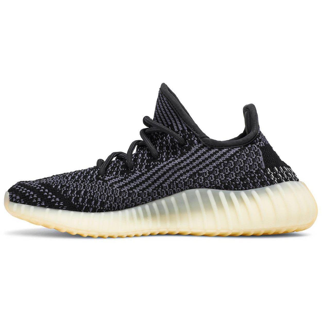 Branded Sneakers 𝓨𝓮𝓮𝔃𝔂 𝕭𝖔𝖔𝖘𝖙 𝟯.𝟱𝟬Carbon