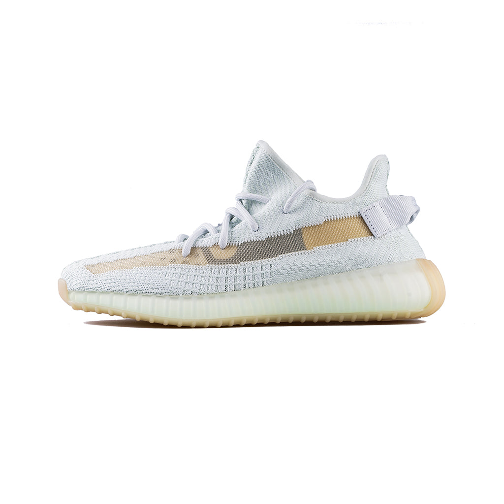 Branded Sneakers 𝓨𝓮𝓮𝔃𝔂 𝕭𝖔𝖔𝖘𝖙 𝟯.𝟱𝟬( Hyperspace/Hyperspace/Hyperspace)