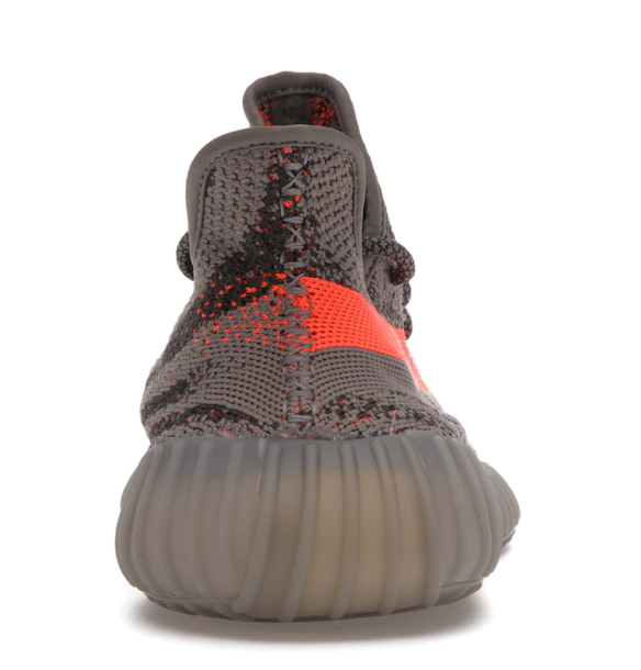 Branded Sneakers 𝓨𝓮𝓮𝔃𝔂 𝕭𝖔𝖔𝖘𝖙 𝟯.𝟱𝟬 Beluga Reflective