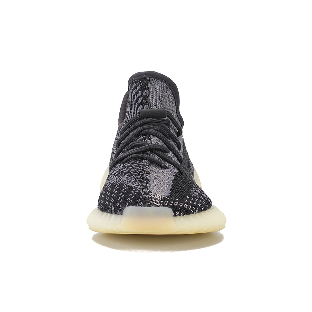 Branded Sneakers 𝓨𝓮𝓮𝔃𝔂 𝕭𝖔𝖔𝖘𝖙 𝟯.𝟱𝟬 (Carbon/Carbon/Carbon)