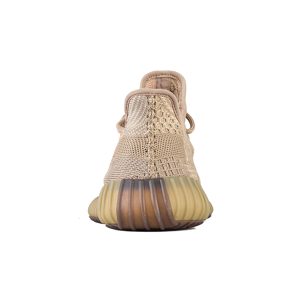 Branded Sneakers 𝓨𝓮𝓮𝔃𝔂 𝕭𝖔𝖔𝖘𝖙 𝟯.𝟱𝟬(Santau/Santau/Santau)
