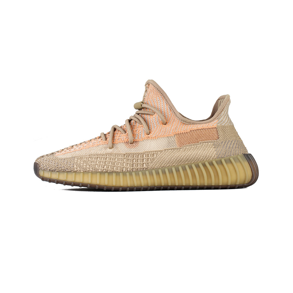 Branded Sneakers 𝓨𝓮𝓮𝔃𝔂 𝕭𝖔𝖔𝖘𝖙 𝟯.𝟱𝟬(Santau/Santau/Santau)