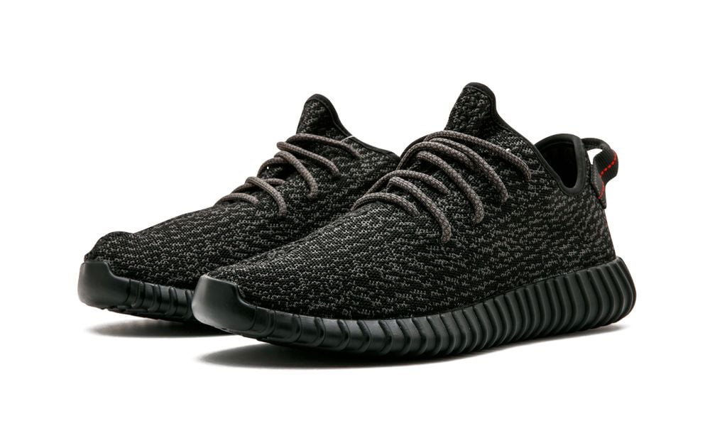 Branded Sneakers 𝓨𝓮𝓮𝔃𝔂 𝕭𝖔𝖔𝖘𝖙 𝟯.𝟱𝟬 Pirate Black