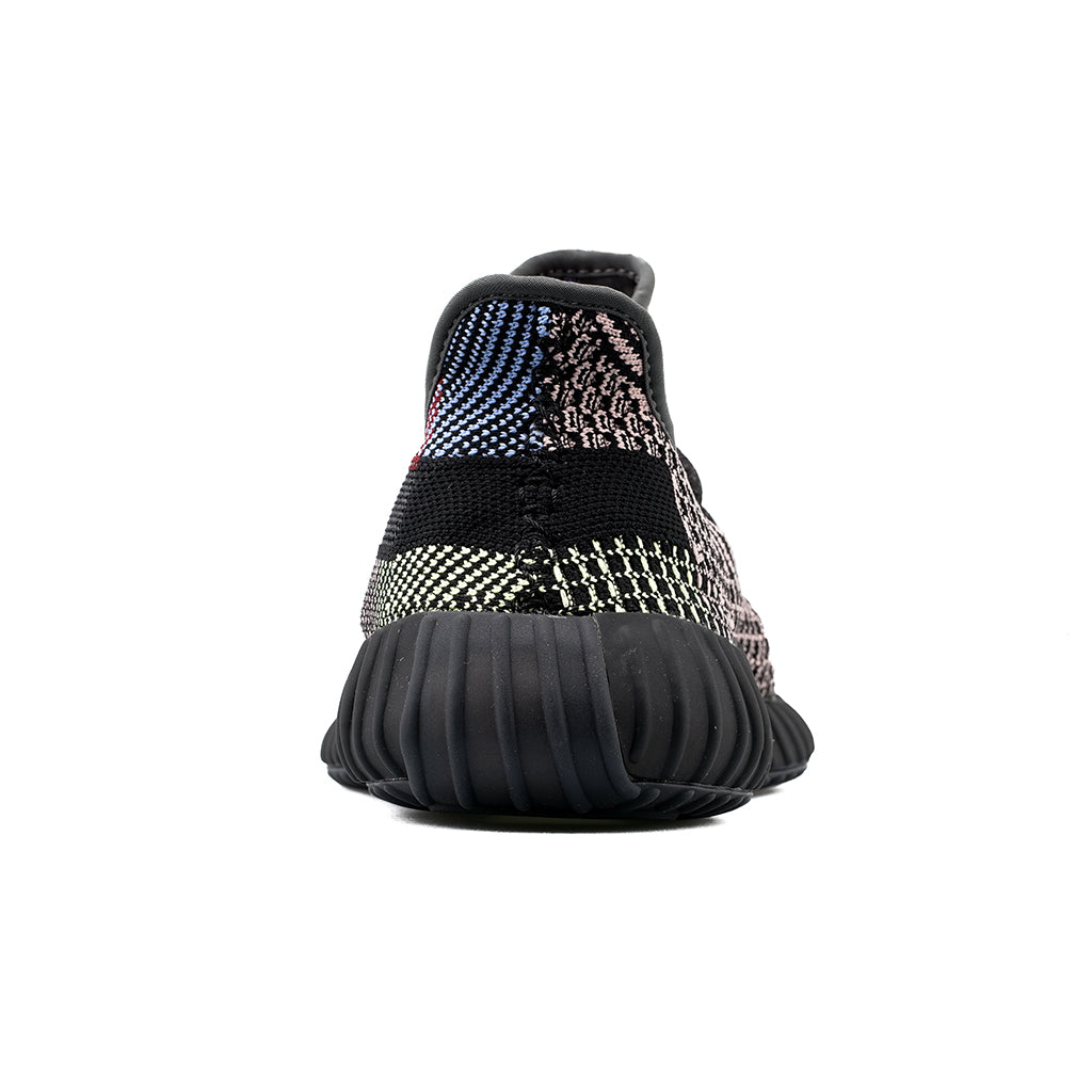 Branded Sneakers 𝓨𝓮𝓮𝔃𝔂 𝕭𝖔𝖔𝖘𝖙 𝟯.𝟱𝟬(Yecheil/Yecheil/Yecheil)