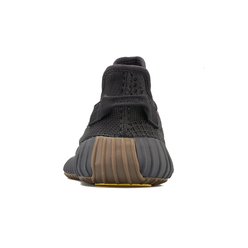 Branded Sneakers 𝓨𝓮𝓮𝔃𝔂 𝕭𝖔𝖔𝖘𝖙 𝟯.𝟱𝟬 (Cinder/Cinder/Cinder)